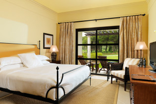 T2 Pine Cliffs Resort